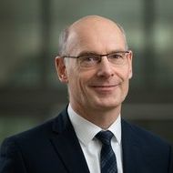 Portrait image of Udo Buscher