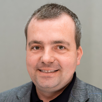 Portrait photo of Prof. Dr. med. Tjalf Ziemssen